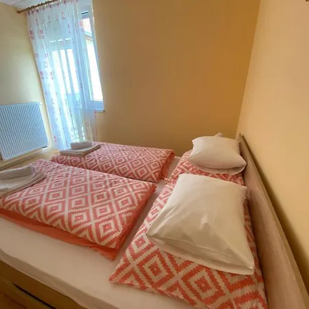 Gem Apartman Apartment